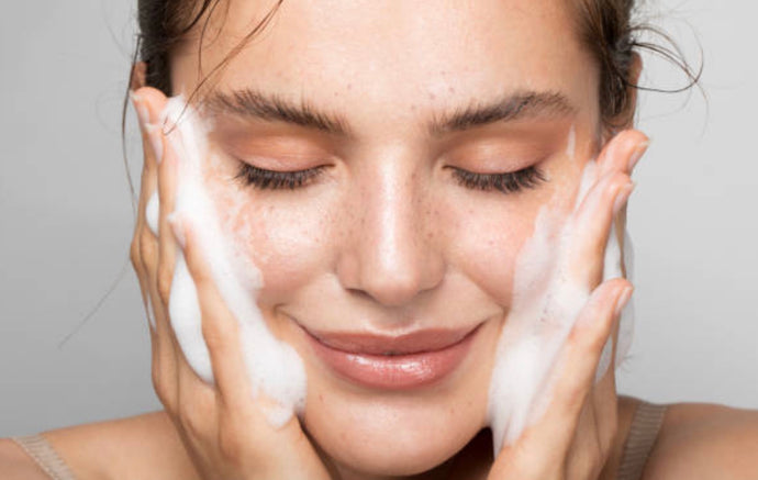 Benefits of using a Cleansing Milk